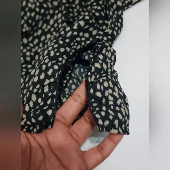 Shein Black Leopard Print Crop Blouse Bell Sleeves, sz XS - Picture 9 of 14